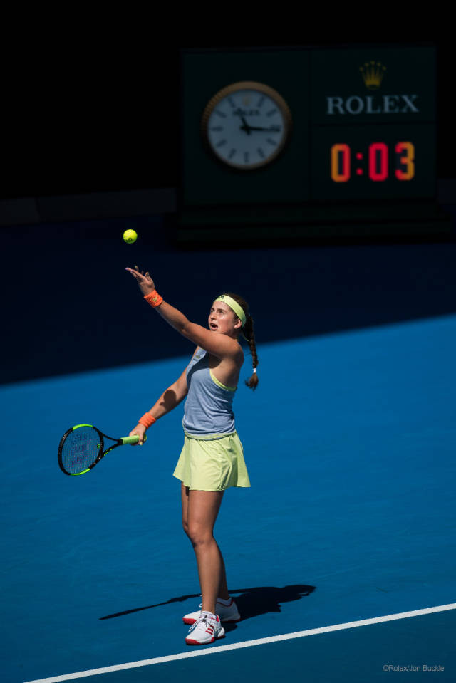 而詹姆斯必 而詹姆斯必