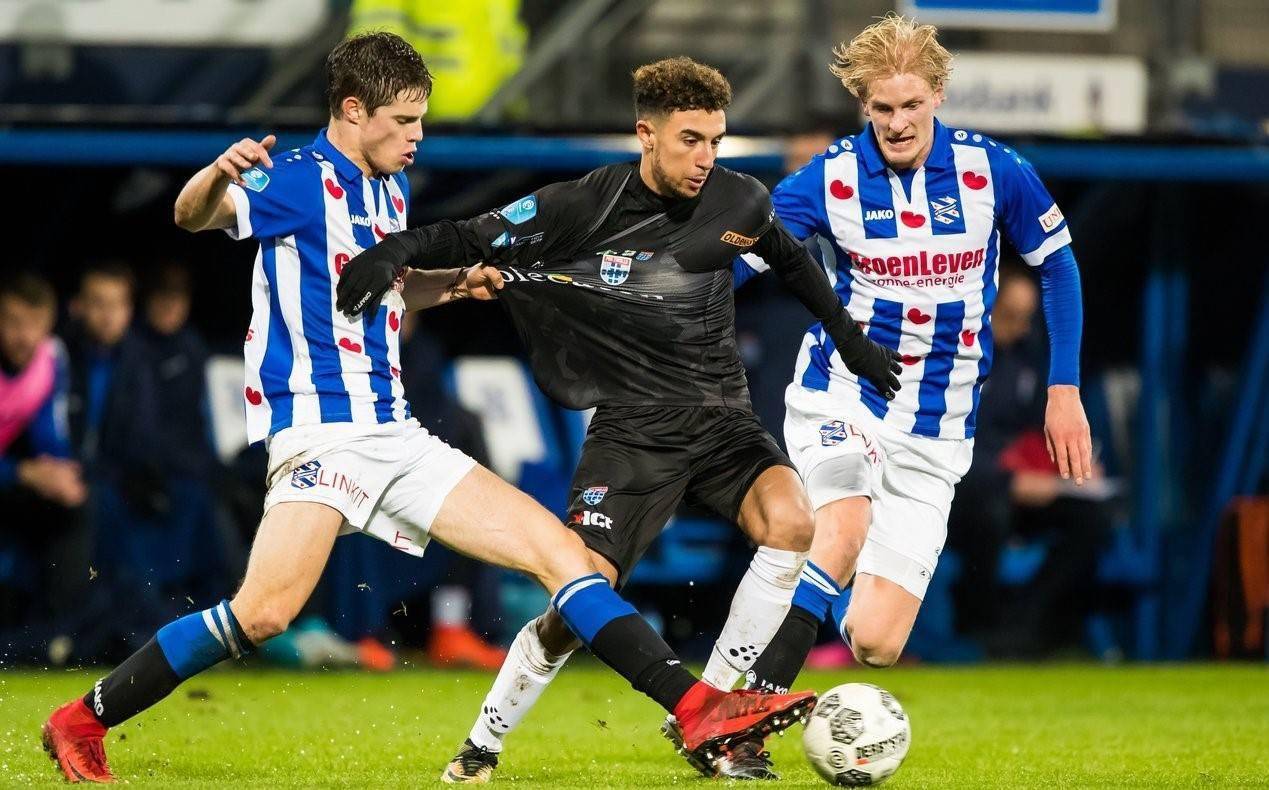 鲁婉遥在比 鲁婉遥在比