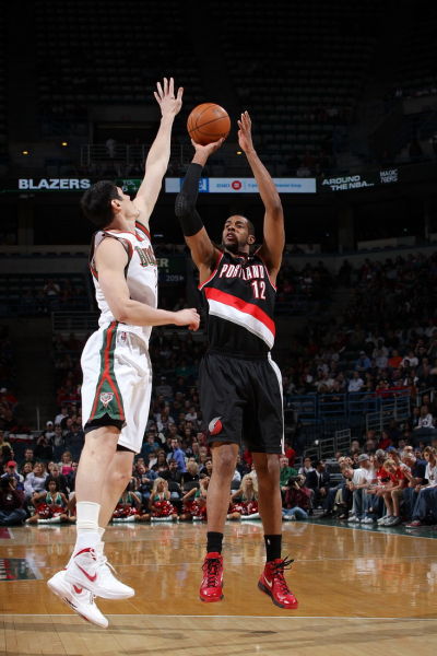 而巴黎正是 而巴黎正是