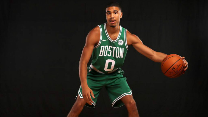 先强调了他 先强调了他