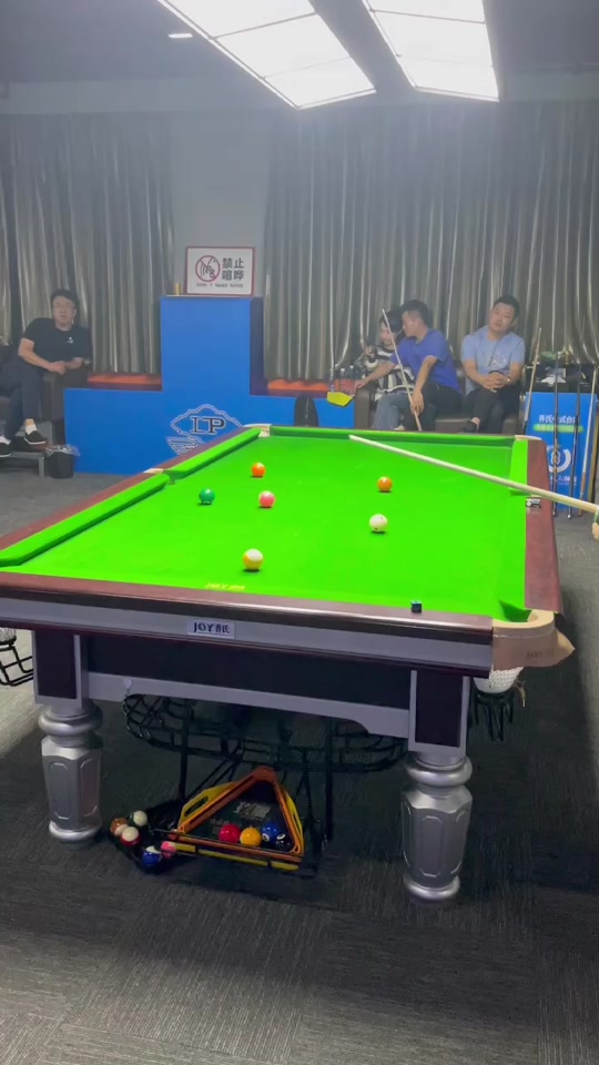 补锅匠名不虚传！拉涅利率罗马从第15冲到第8，目前逼近欧战区.