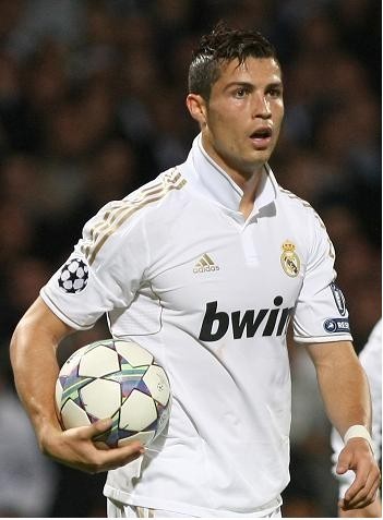 补锅匠名不虚传！拉涅利率罗马从第15冲到第8，目前逼近欧战区.