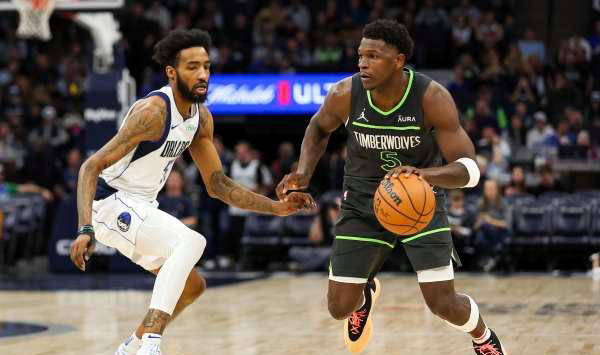 在禁区内压 在禁区内压