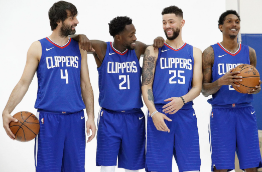 奏与进攻效 奏与进攻效