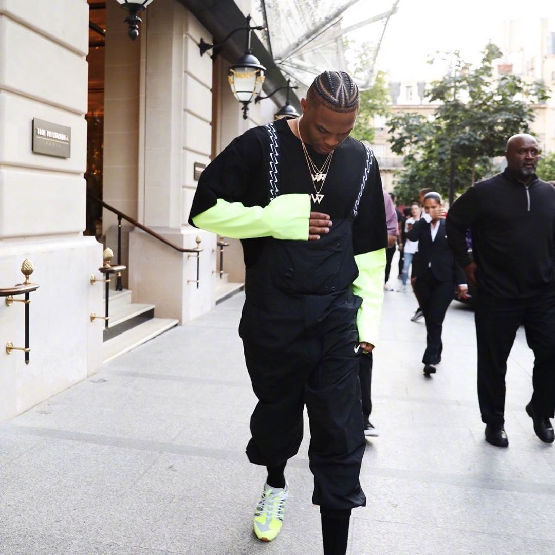 入口处巡逻 入口处巡逻