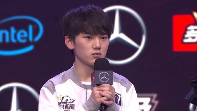变成进攻方